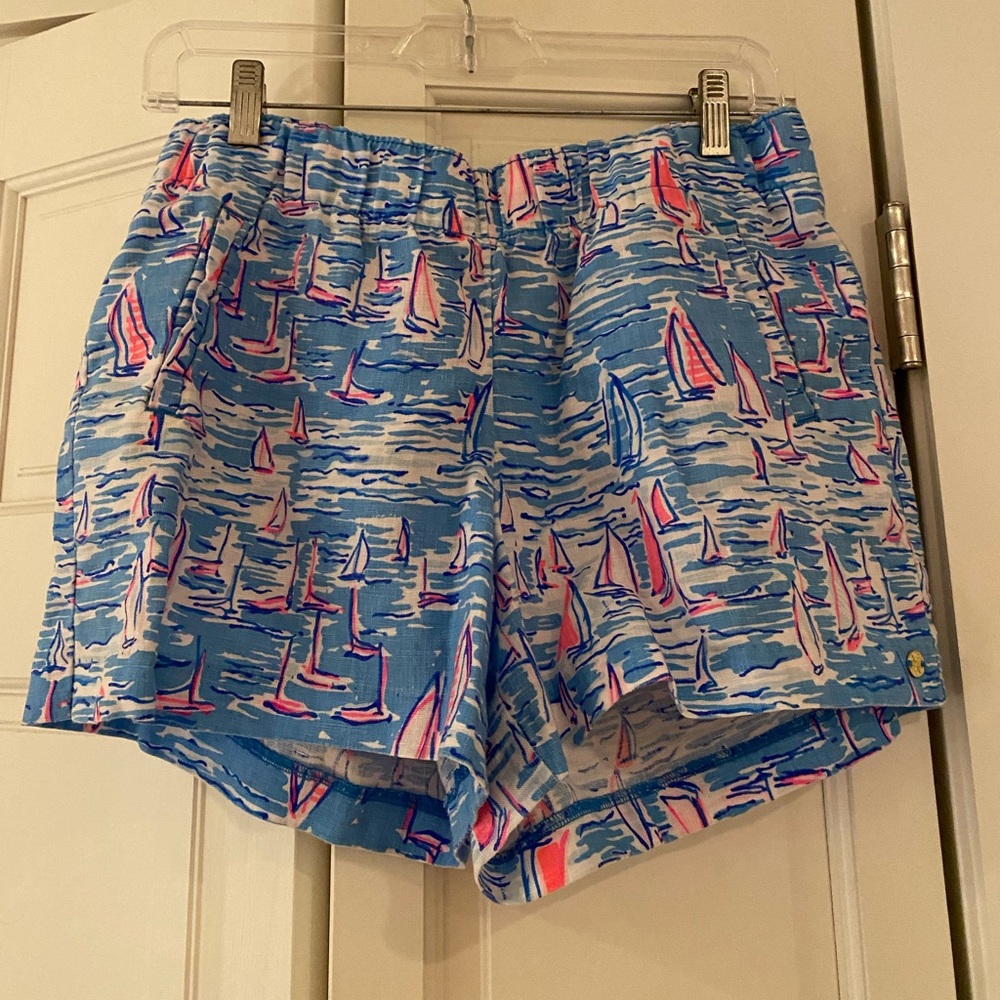 Lilly Pulitzer Shorts, Size M